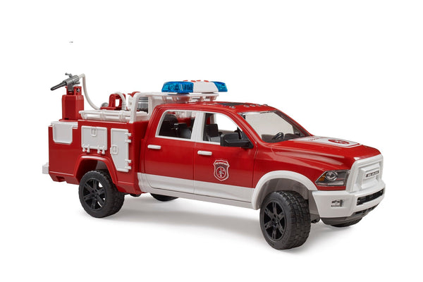 Bruder RAM 2500 brandweertruck met licht/geluid (02544)