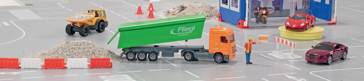 Siku Truck met trailer en dak 1:87 (1796)